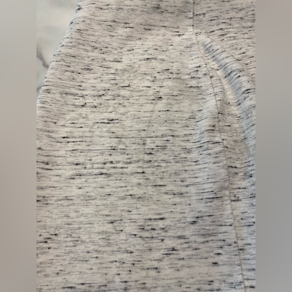 ARITZIA Wilfred cream pencil skirt size XS - Picture 7 of 16